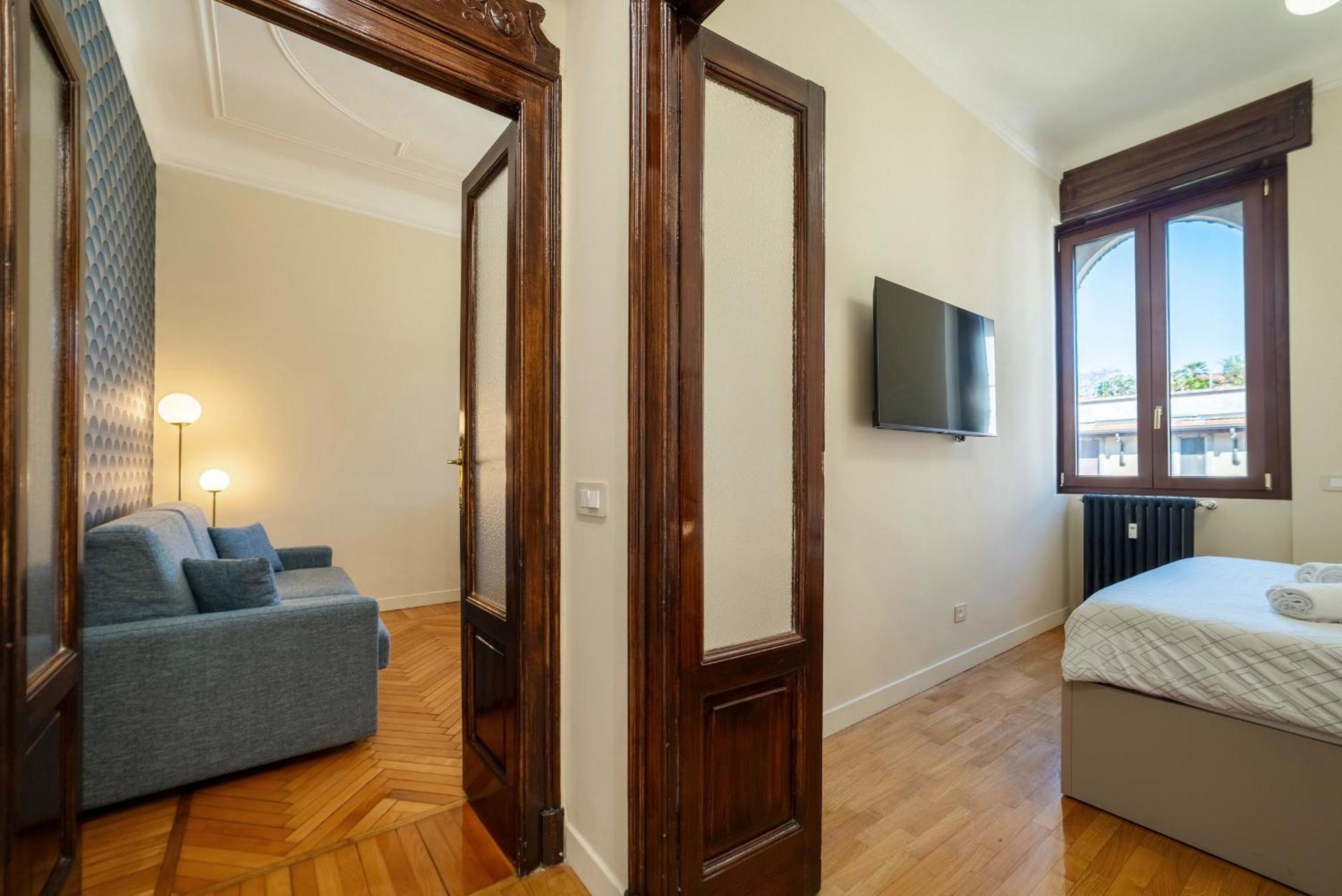 Casa Bella 16 - 8 Min To Metro, 15 Min To Lin Airport, University Area Milan Exterior photo
